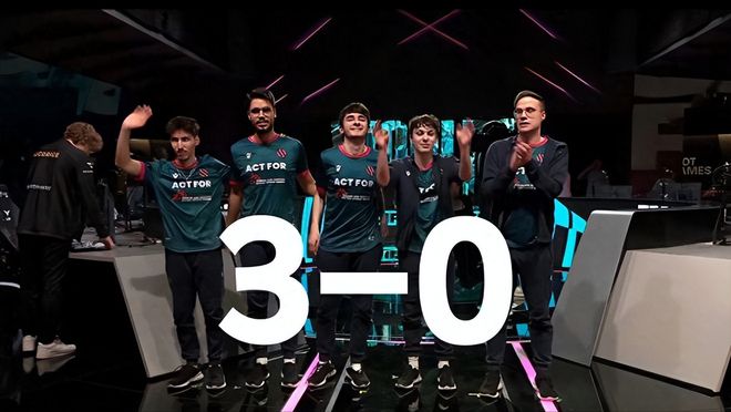 着参赛队员 着参赛队员